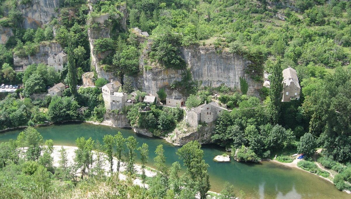 Les Cévennes en van aménagé, avec les enfants, pour un week-end 100 % liberté - ICI