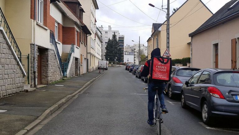Frères Toque : Une Alternative Éthique aux Géants de la Livraison