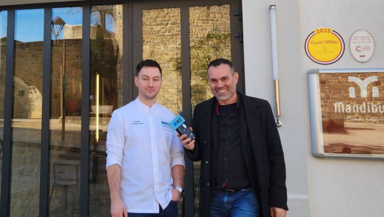 Maxime Szczepaniak, chef à Alixan, remporte une étoile Michelin en 2023.