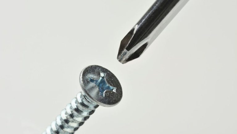 Quand le bricolage devient une métaphore du désespoir politique