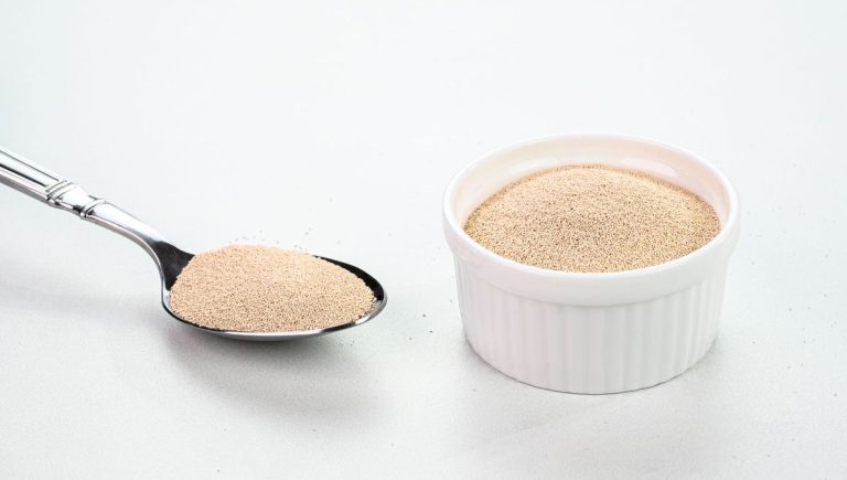 Levure chimique ou bicarbonate : votre gâteau pourrait vous ruiner, choisissez bien !