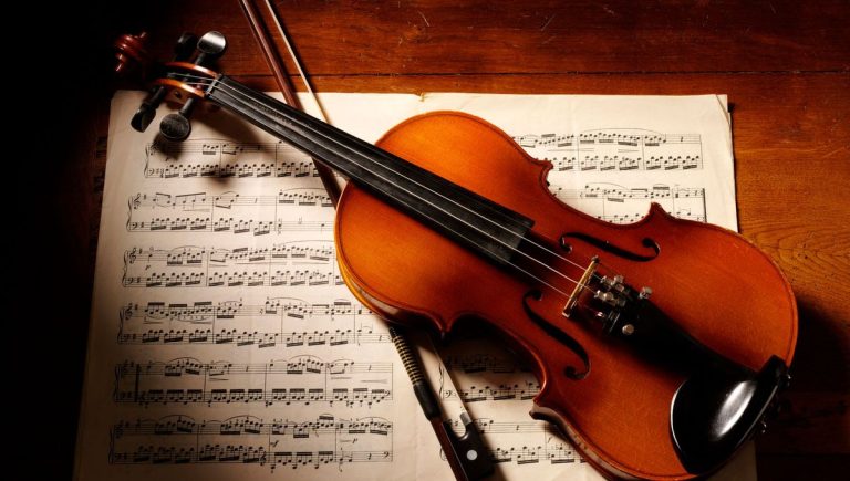 Juste après dieu, il y a papa : une réflexion sur la filiation