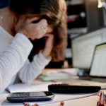 Meryll Simmonet forme des entreprises de l&rsquo;Yonne aux premiers secours en santé mentale.