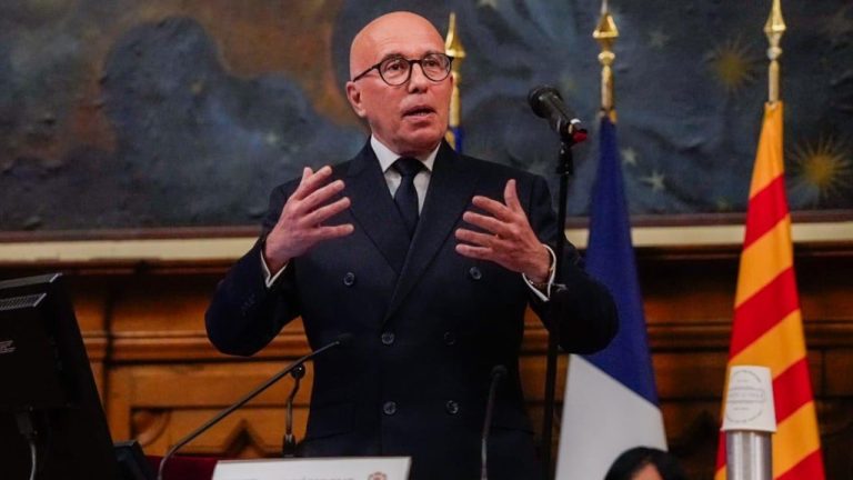 Abandon du Parvis Nicolas Sarkozy : Un Hommage aux Victimes du 14 Juillet 2016