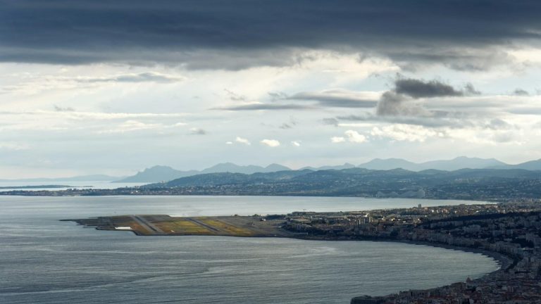 Retards aériens : Nice-Paris, le symbole d’une France à la traîne