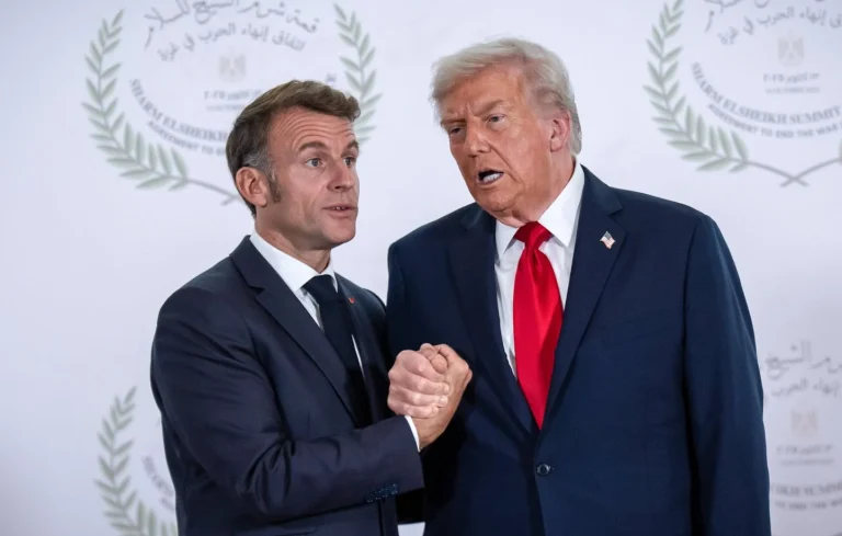 Trump attaque Macron en se moquant de son couple lors d’un déjeuner privé