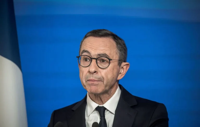 Bruno Retailleau : Le Nouveau Visage d&rsquo;une Droite en Déroute