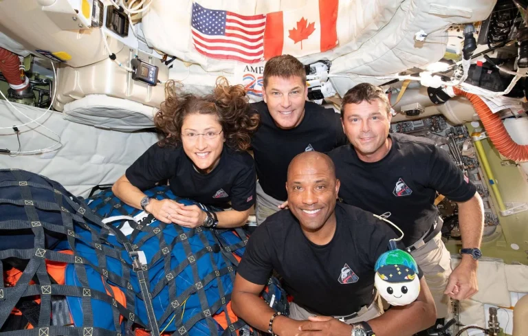 Mission Artémis II : Entre exploration et désinformation, qui croit encore au canular lunaire ?