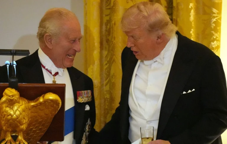 Visite de Charles III aux États-Unis : le roi évoque l&rsquo;importance de l&rsquo;anglais.