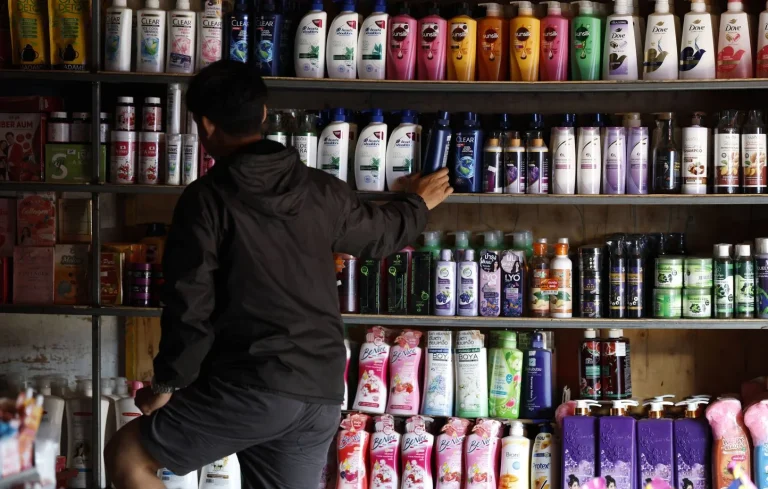 « S’alimenter avant de se laver : l’indécente hypocrisie de l’inflation oubliée »