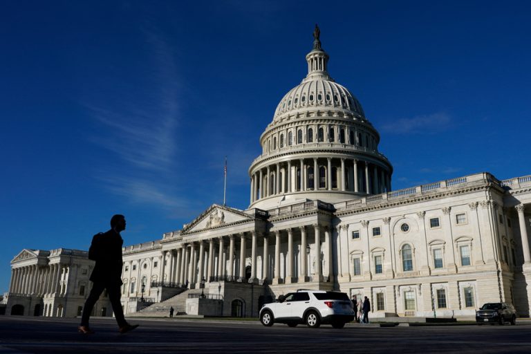 Trump exige 1500 milliards pour la défense : les villes RN applaudissent, mais à quel prix ?