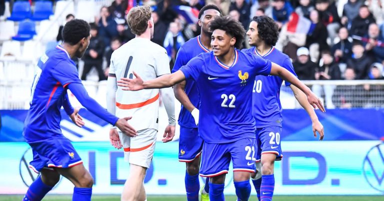 L'équipe de France Espoirs s'impose face à l'Islande au stade Abbé-Deschamps - ICI