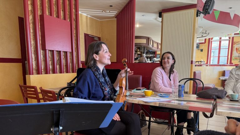 Quand la musique résonne dans les Ehpad : un violon contre l'isolement, pendant que les élus ignorent la détresse !