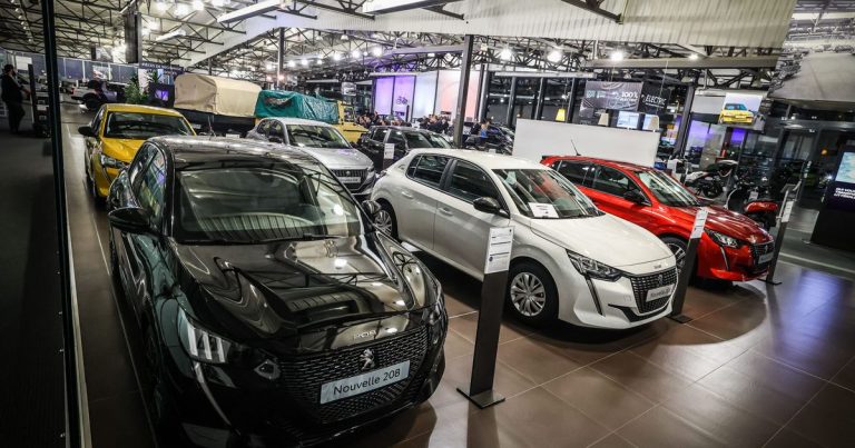 Stellantis : ce que l'on sait du rappel de 212.000 véhicules en France pour un risque d'incendie - ICI