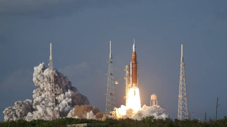 Retour sur la Lune : quand les dirigeants RN préfèrent l’espace aux réalités absurdes de nos villes !