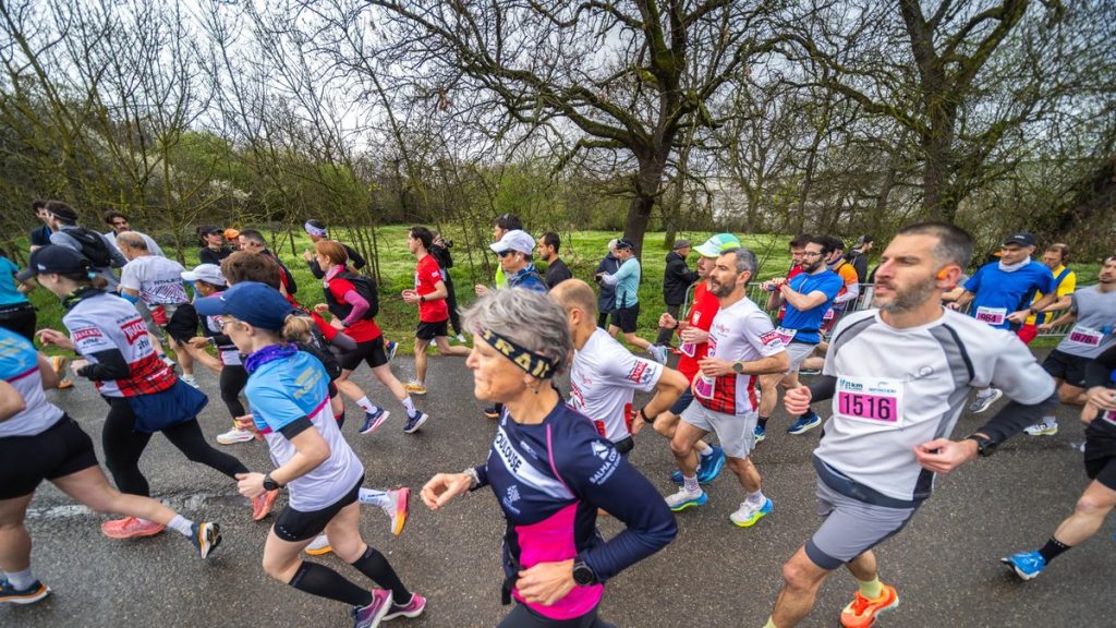 À Castelnaudary, les 'Petites foulées' courent pour la santé des femmes, pendant que les dirigeants conservateurs restent figés !