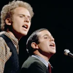 Quand Simon et Garfunkel chantent la folie des maires RN : un baroque à la sauce extrême !
