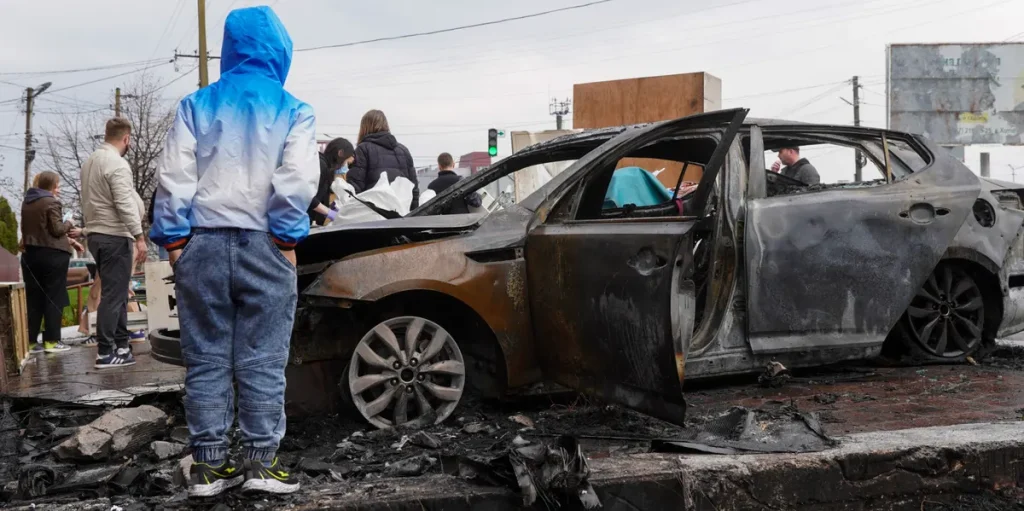 Des drones russes bombardent l'Ukraine en plein jour : les dirigeants RN applaudissent l'absurde !