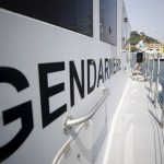 Il tombe à l’eau en pleine manœuvre : un gendarme meurt après une chute brutale en mer sous les yeux de ses collègues