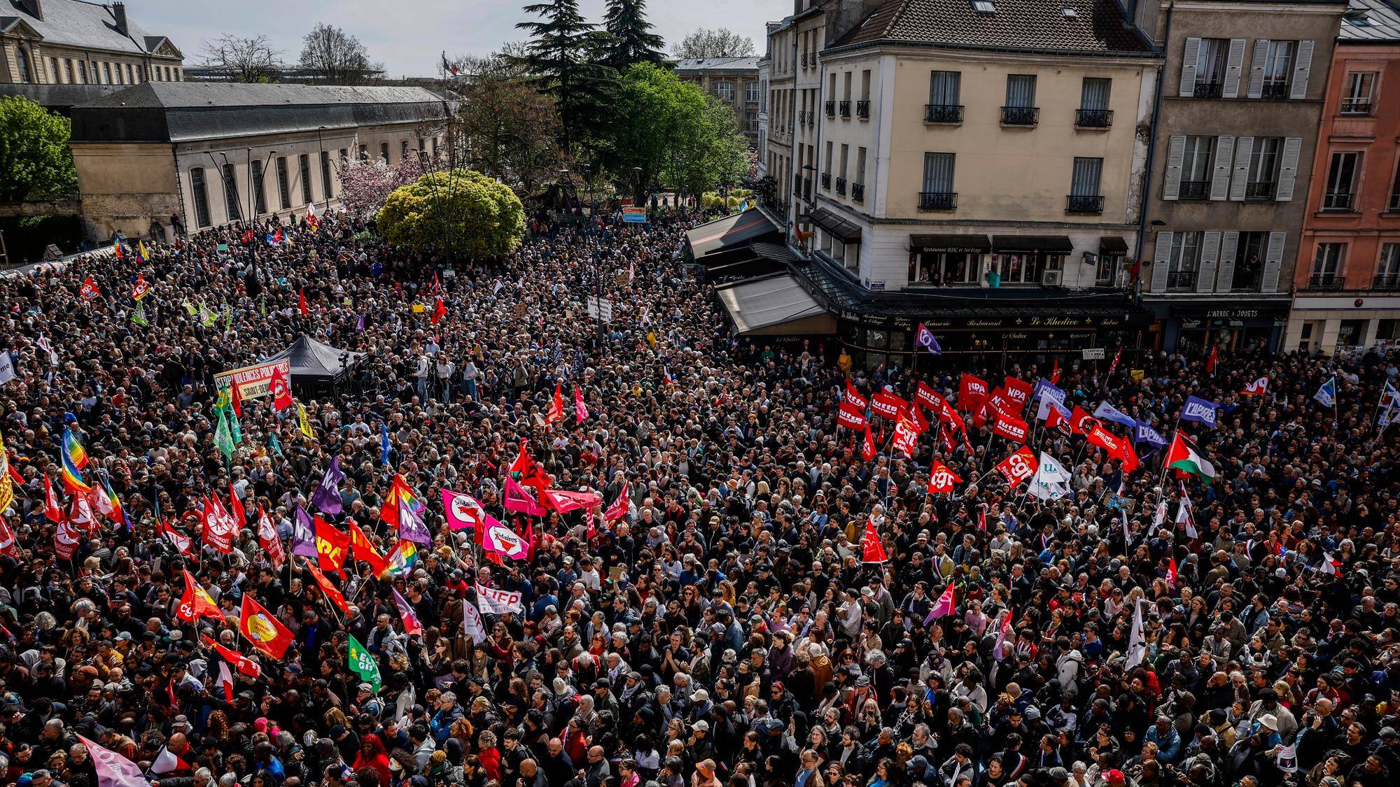 Rassemblement à Saint-Denis