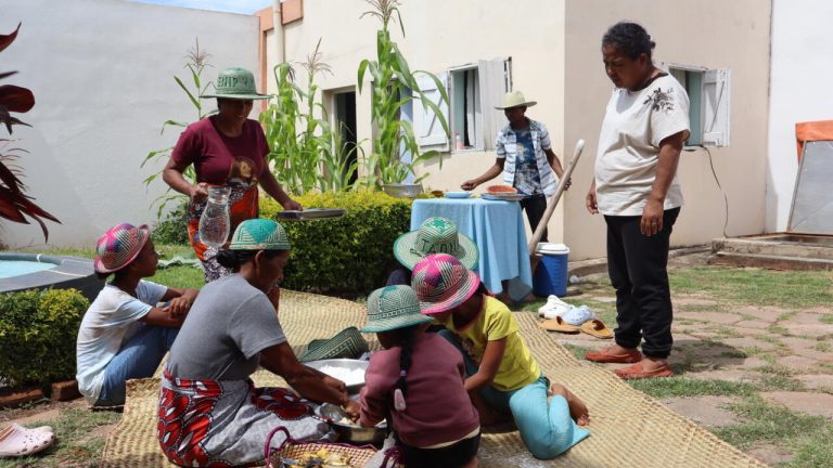 Madagascar : Quand le feta remplace le riz, les dirigeants conservateurs en pleine absurdité!