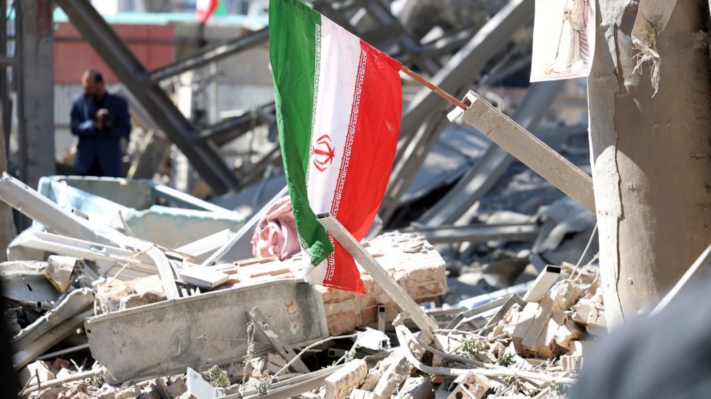 Iran en crise : des civils unissent leurs forces contre Trump, pendant que les élus RN s'égarent !