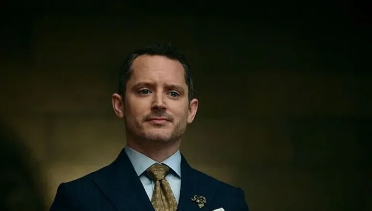 Elijah Wood dénonce l'absurdité des villes RN : quand les dirigeants conservateurs perdent le nord !