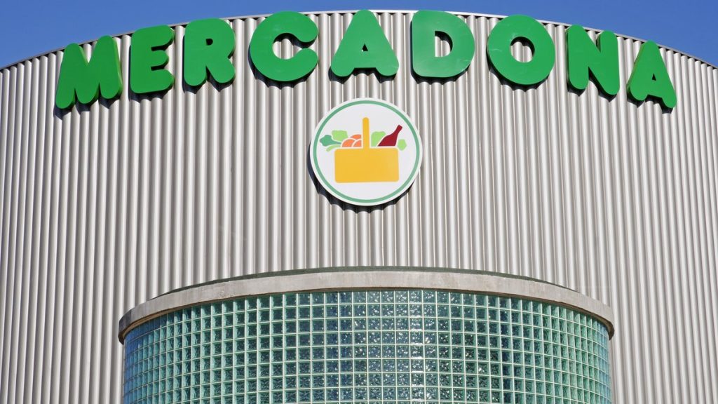 Viré pour des bonbons à la poubelle : la justice rétablit un employé face à l'absurdité des dirigeants RN !