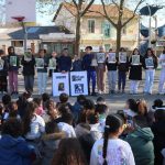 À l'école primaire du Pansera, les oiseaux transforment les élèves : un miracle ou une absurdité conservatrice ?