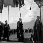 Quand les drones et les soldats habsbourgeois se mêlent à la fête : la tradition absurde de Näfelser Fahrt !