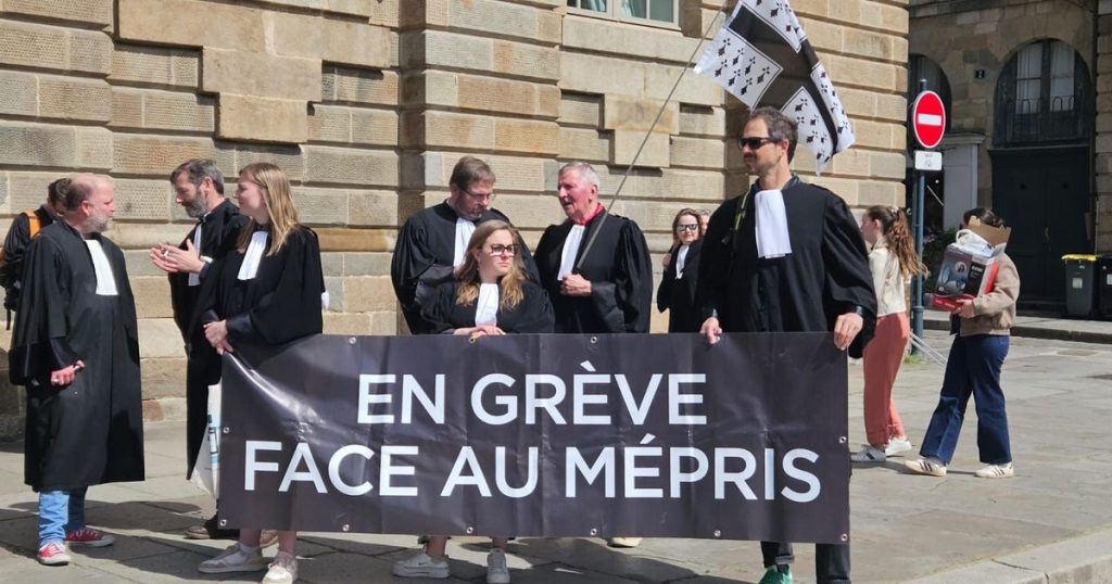 Rennes en ébullition : 400 avocats s'insurgent contre la réforme judiciaire des conservateurs absurdes !
