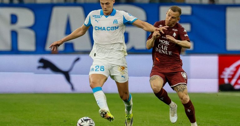 FC Metz : La Lanterne Rouge qui Brille par son Absence de Victoires