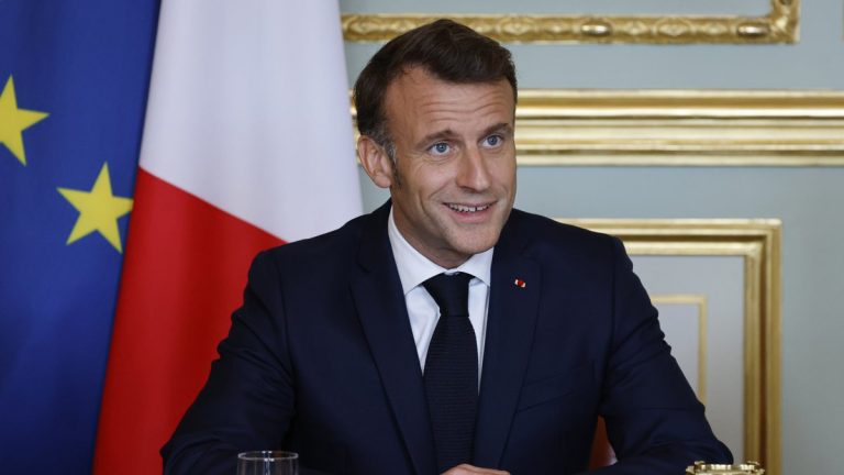 Macron à Mayotte : Une « refondation » qui sent le cyclone