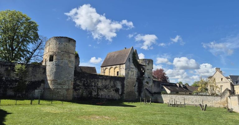 Le Château Royal de Senlis : Une Rénovation Qui Cache Bien des Choses