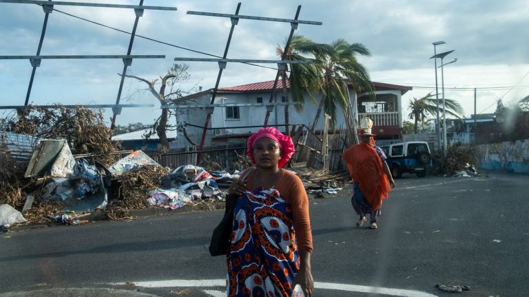 Mayotte : Quand la Tempête Dikeledi Révèle l&rsquo;Incompétence Systémique