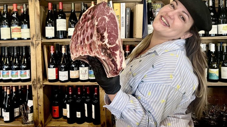 Gueuleton : La Réinvention d’un Empire Gastronomique ou le Masque du Partage ?