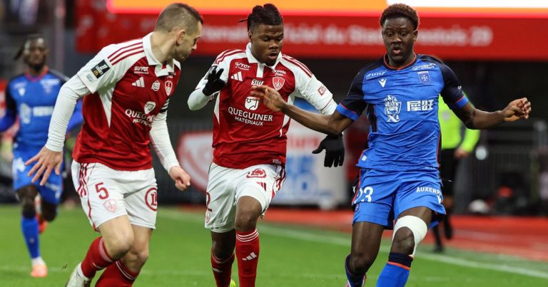 Stade Brestois : La jeunesse étouffée par la routine