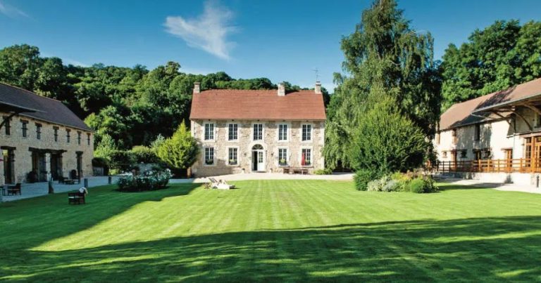 Évasion au Domaine de la Pommeraye : Un Séjour de Rêve