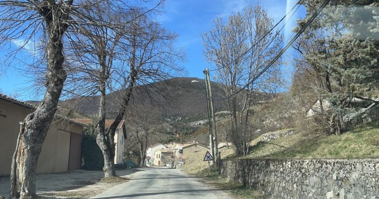 Laborel et Villebois-les-Pins : le dilemme du raccordement à la fibre optique