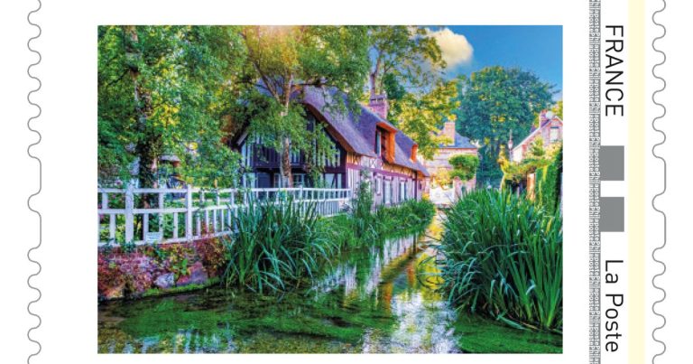 Découvrez les nouveaux carnets de timbres de La Poste : un hommage inattendu à la Normandie