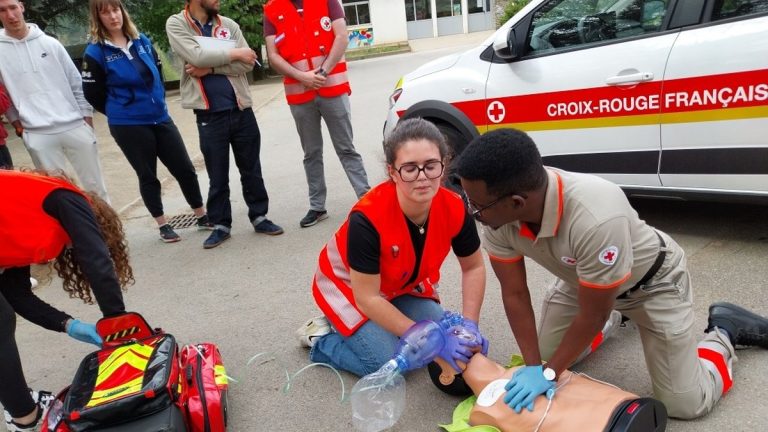 Devenir secouriste en six jours : la Croix-Rouge lance un appel aux volontaires en Lozère