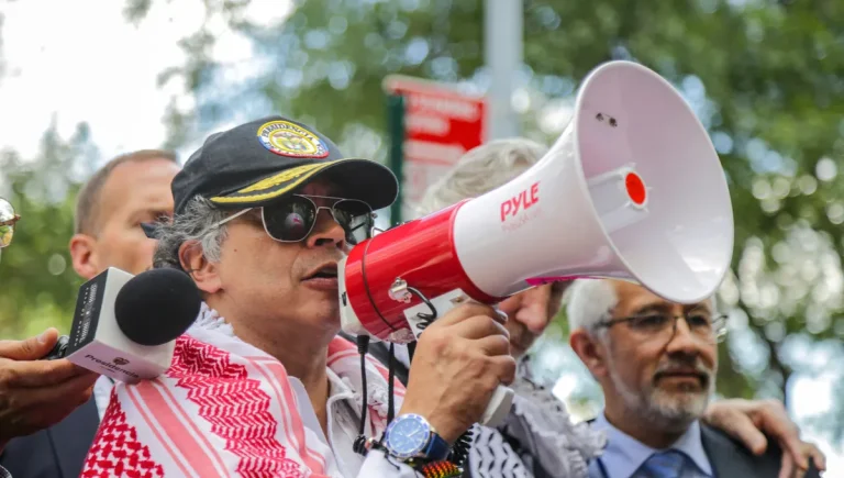 Podcast « Colombie » : Bilan de l&rsquo;ambition de gauche à Bogotá, analyse des enjeux actuels.