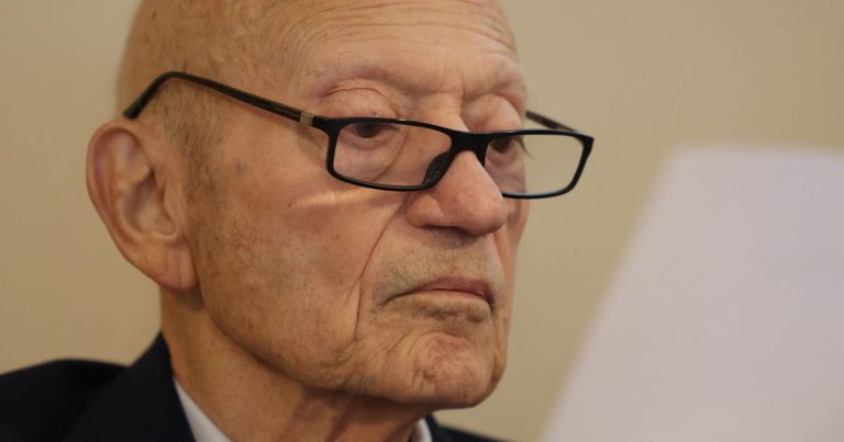 André Santini : La Justice Administrative Reconnaît le Harcèlement Moral