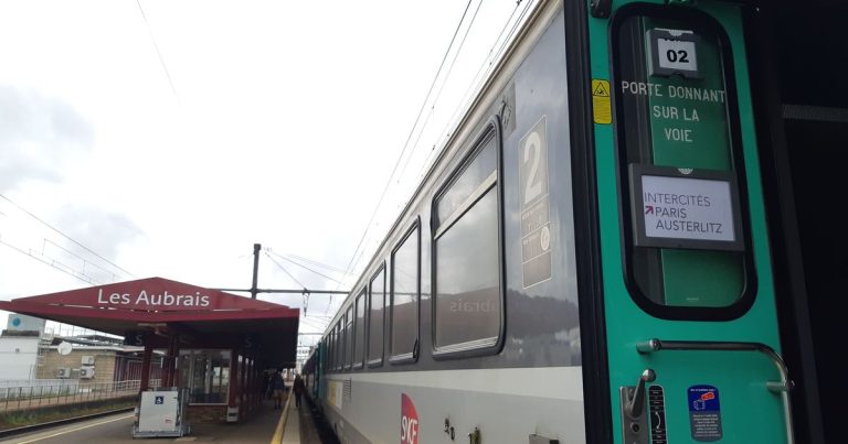 Perturbations majeures : vol de câbles de signalisation affecte les trains entre Les Aubrais et Paris