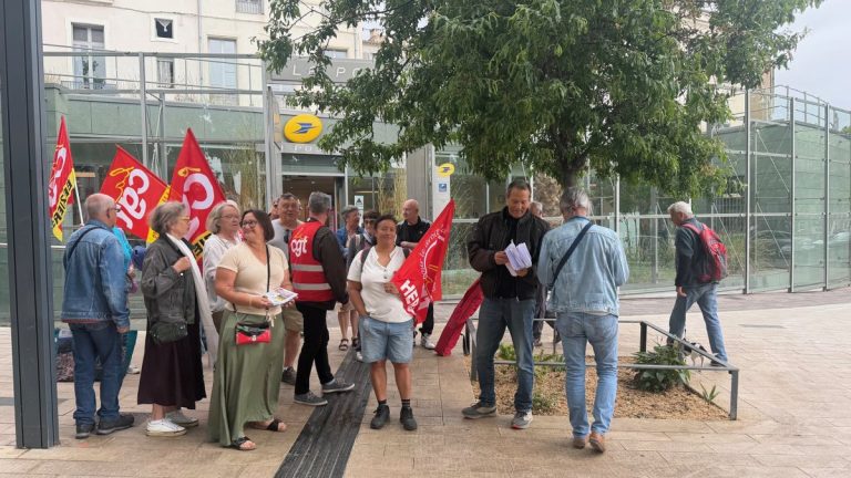 La CGT alerte sur la situation préoccupante des agents de La Poste Citadelle à Béziers.