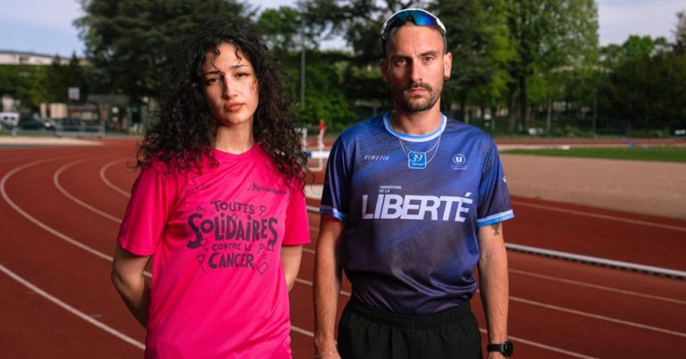 Marathon de la Liberté 2026 : présentation du maillot finisher officiel pour les participants.