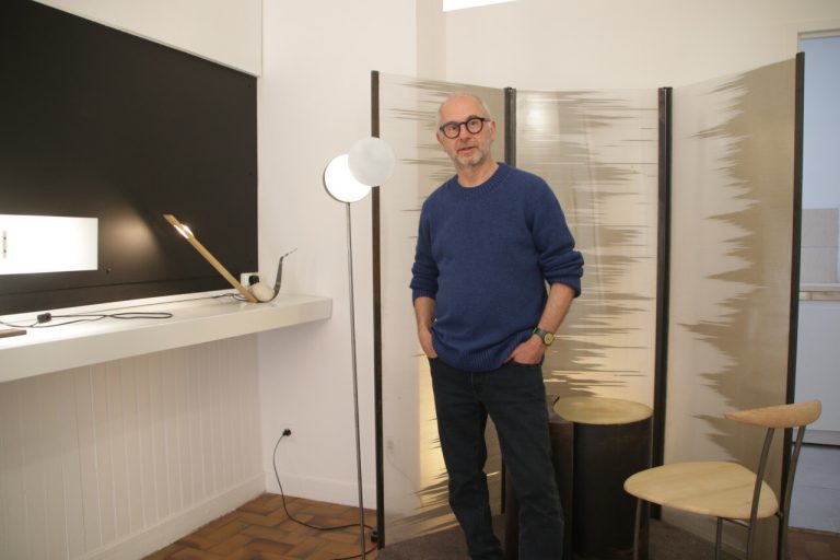 Thierry Smouts : Un Voyage Artistique au Cœur de la Lumière