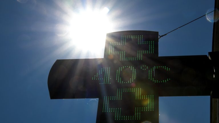 La France étouffe : 2025, l&rsquo;année des records climatiques