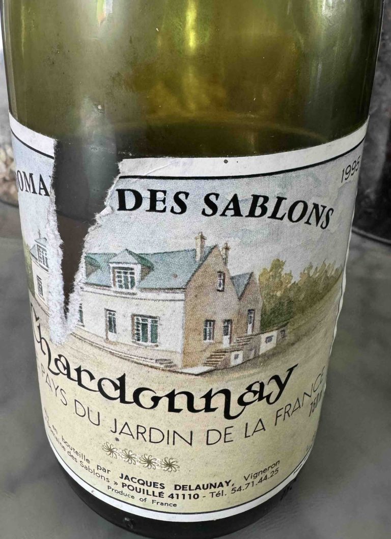 Quand le vin devient une métaphore de l&rsquo;absurde : le cas des années 90