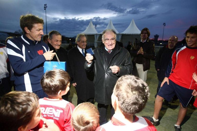 Jean-Pierre Escalettes : L’héritage d’un footballeur sous le poids de l’absurde